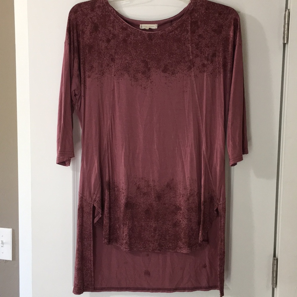 Gilded intent pink rust 3/4 sleeve top.